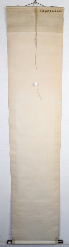 (4)