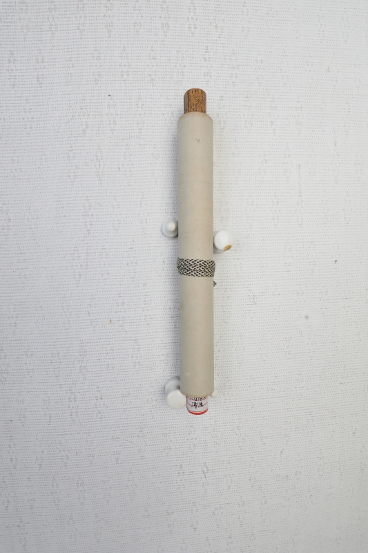 (5)