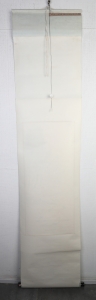 (4)