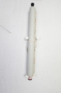 (5)