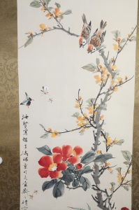 (4)