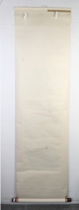 (4)